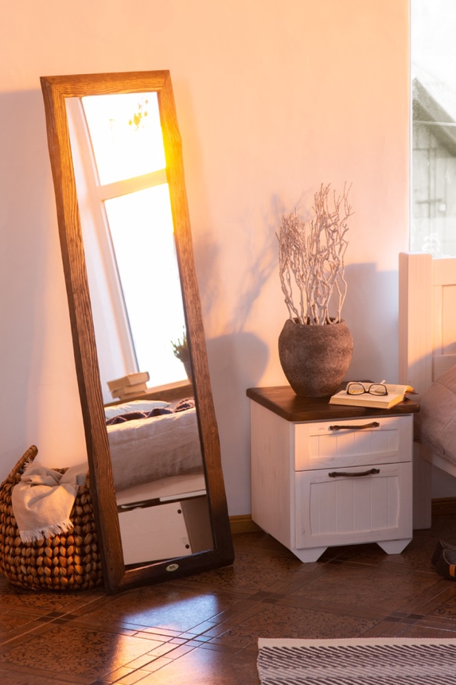 MSL-Peegel-002must-2